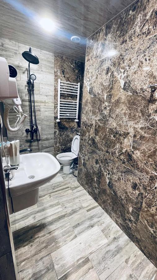 Altunyan Hotel Jereván Kültér fotó