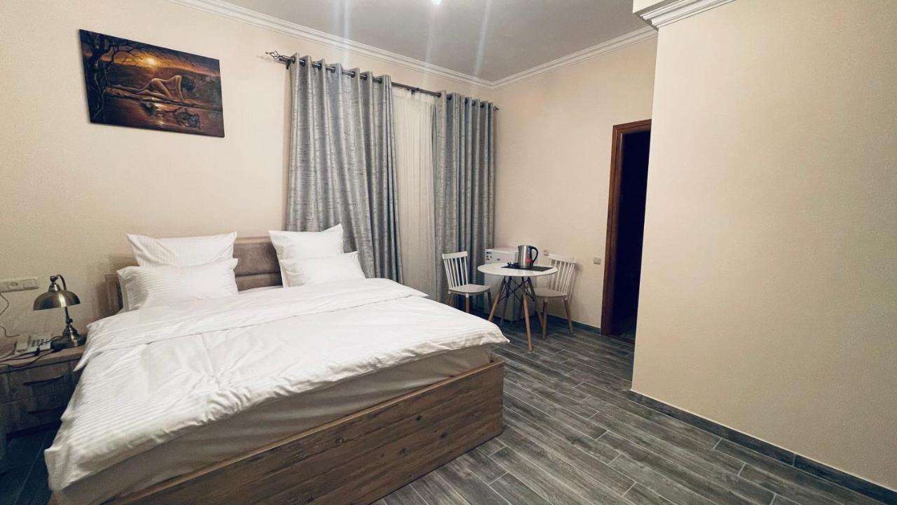 Altunyan Hotel Jereván Kültér fotó